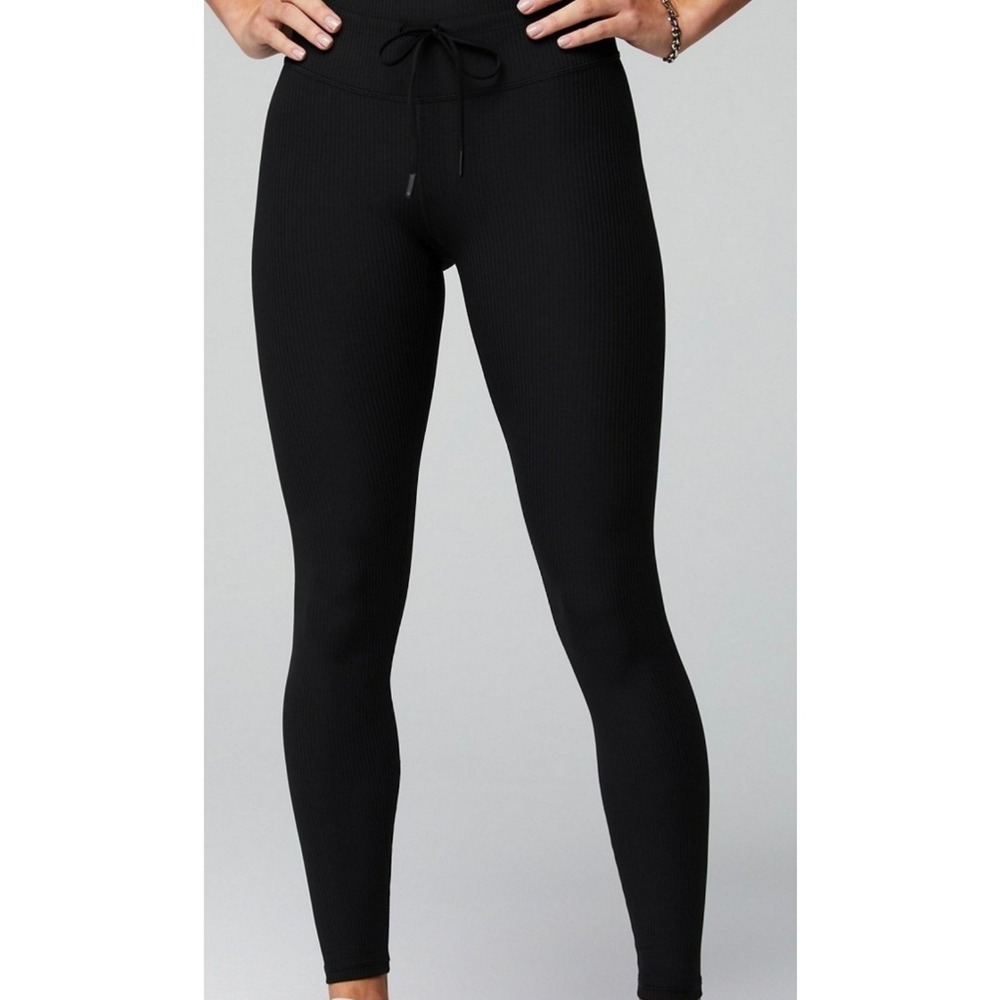 NWT Fabletics Oasis High Waist Rib Legging‎ In Black